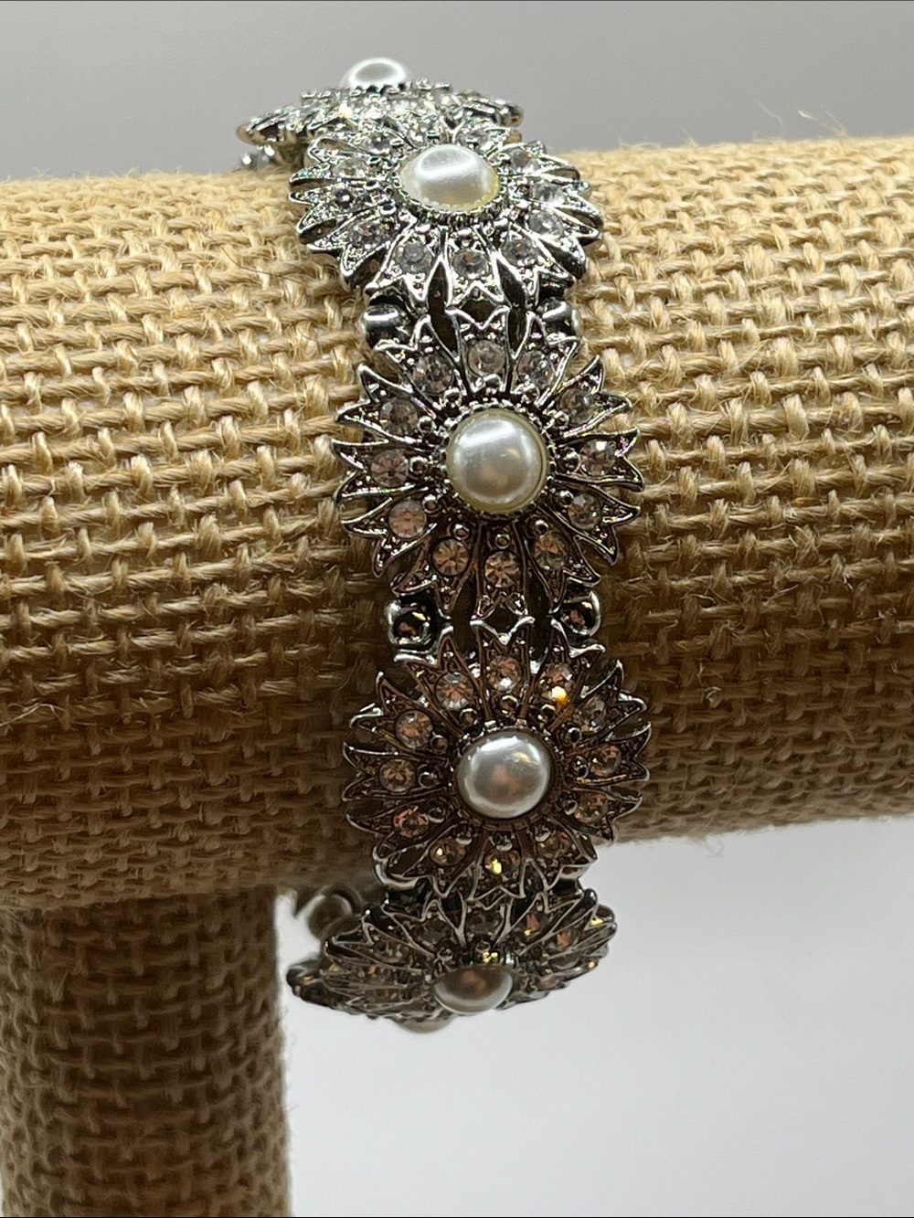 Beautiful Monet stretch bracelet- Bridal collection  Faux pearls and glass stone